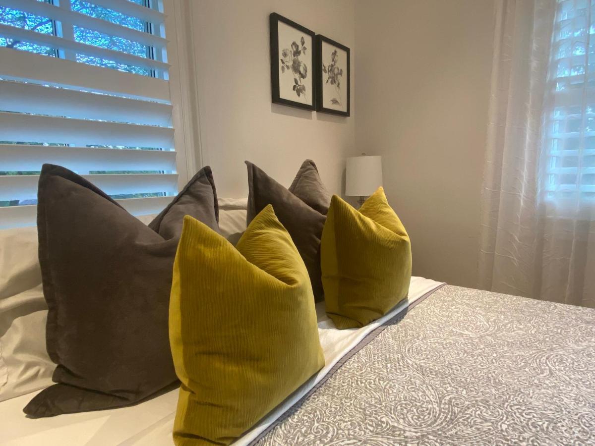 Clearbrooke Gem- Bright Private Bedroom Close To Yyz Toronto Exteriér fotografie
