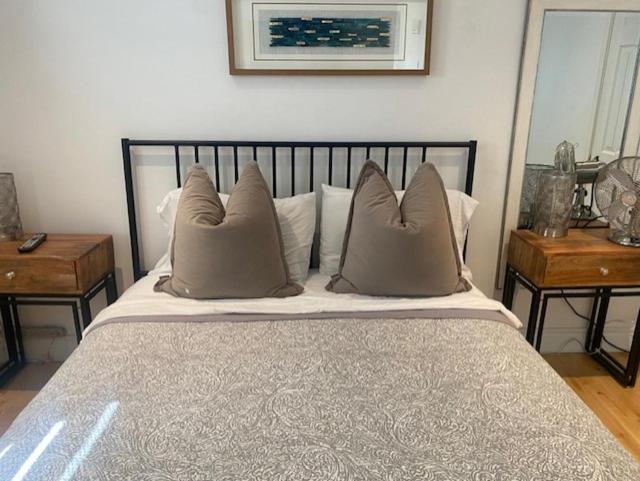 Clearbrooke Gem- Bright Private Bedroom Close To Yyz Toronto Exteriér fotografie